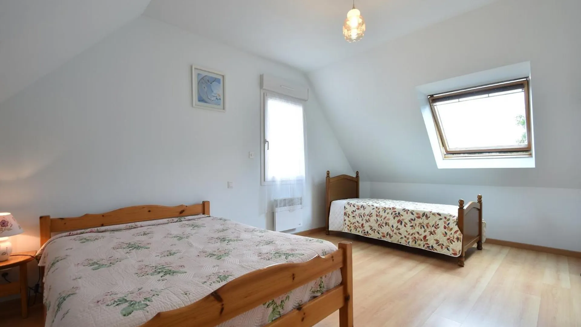 Tasteful Holiday Home In Plouvara With Garden, Cleaning Included