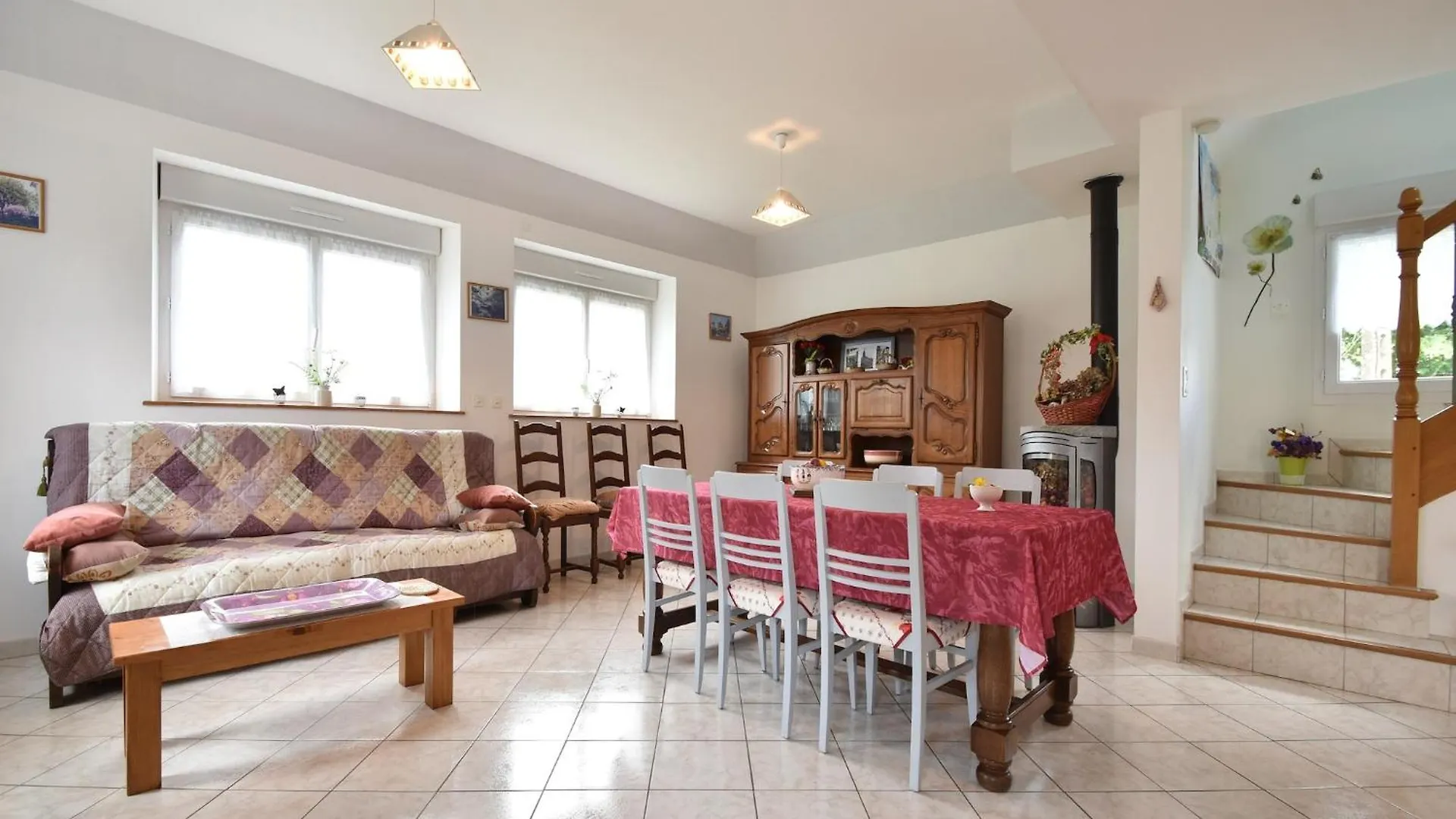 Tasteful Holiday Home In Plouvara With Garden, Cleaning Included